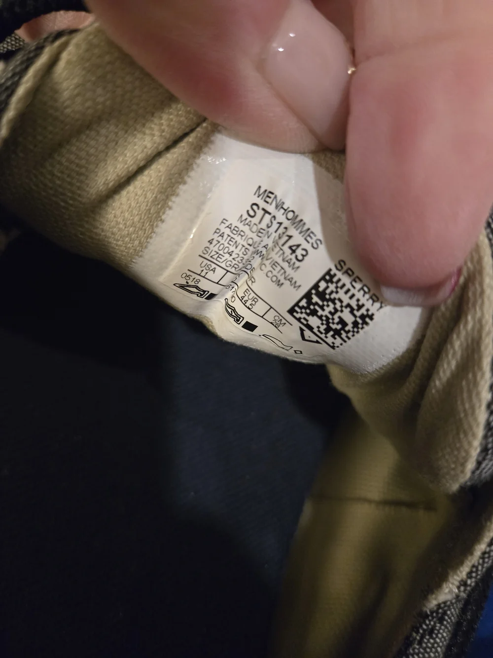 Sperry men boat