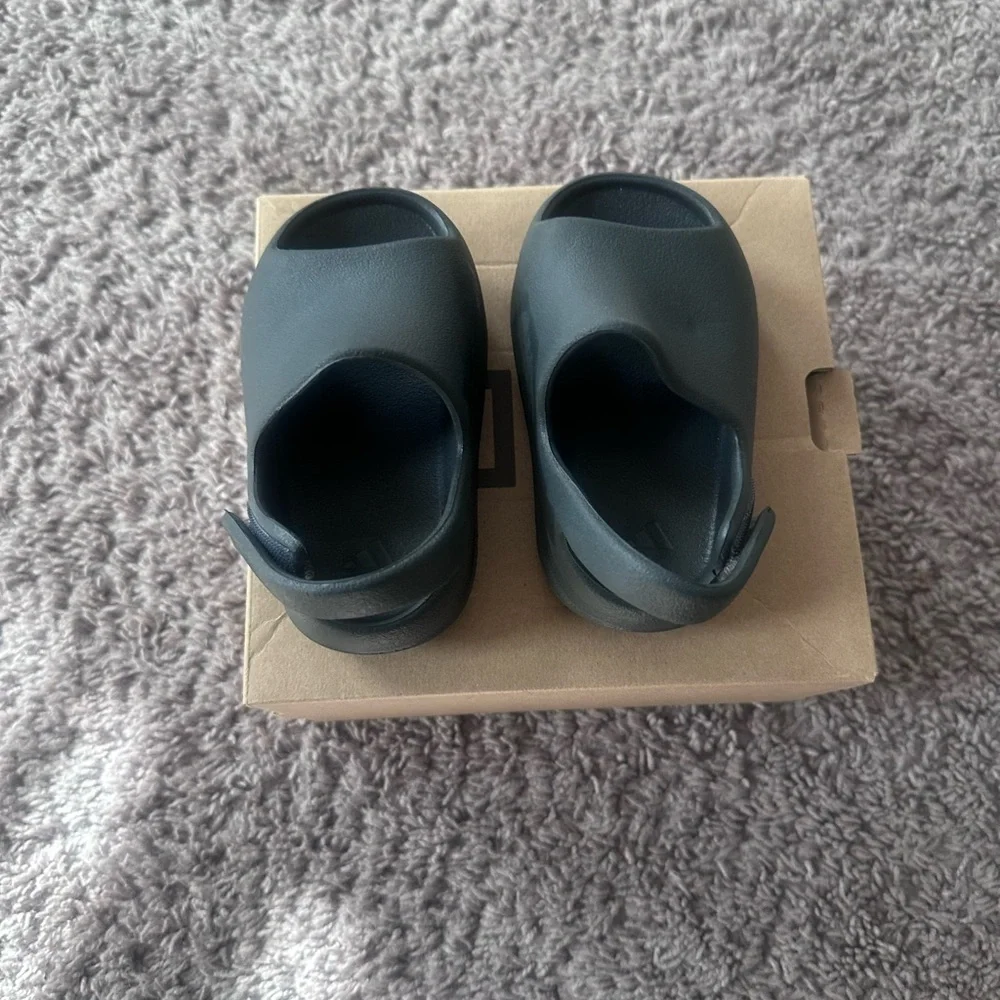 adidas preloved yzy