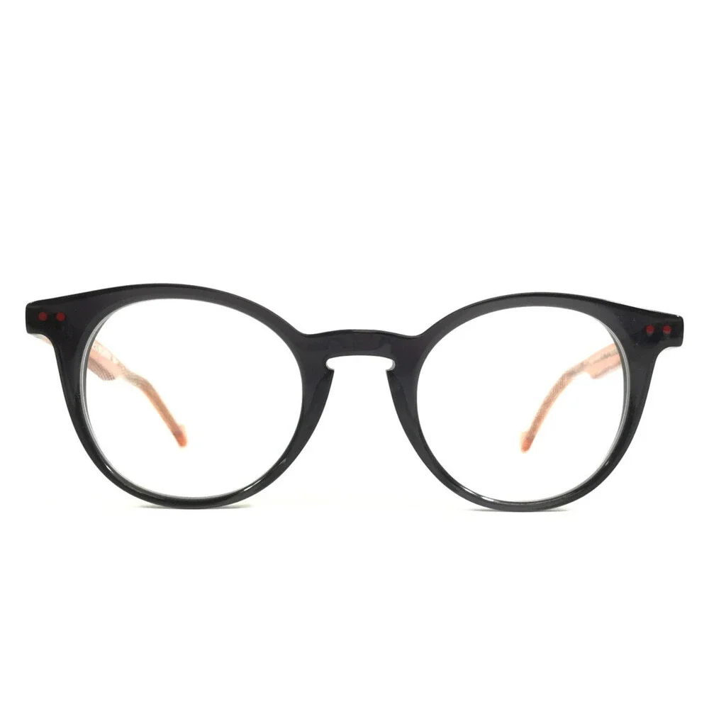 Anne & Valentin brand new