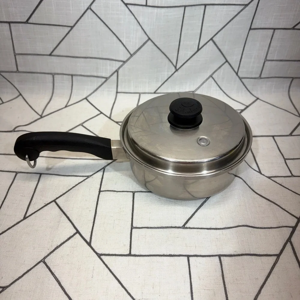 Saladmaster damage handle