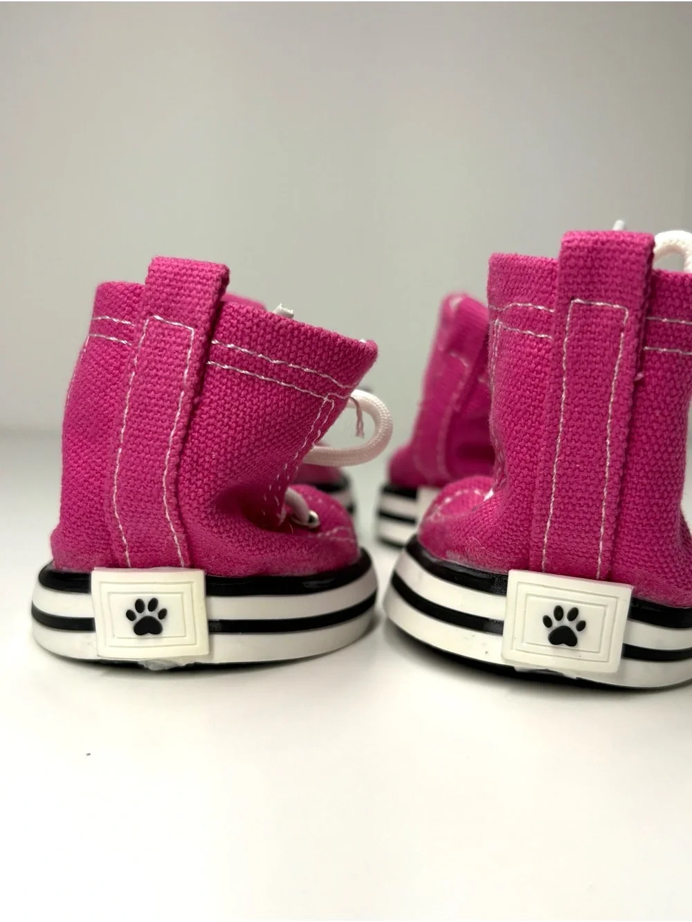 Petrich pink white