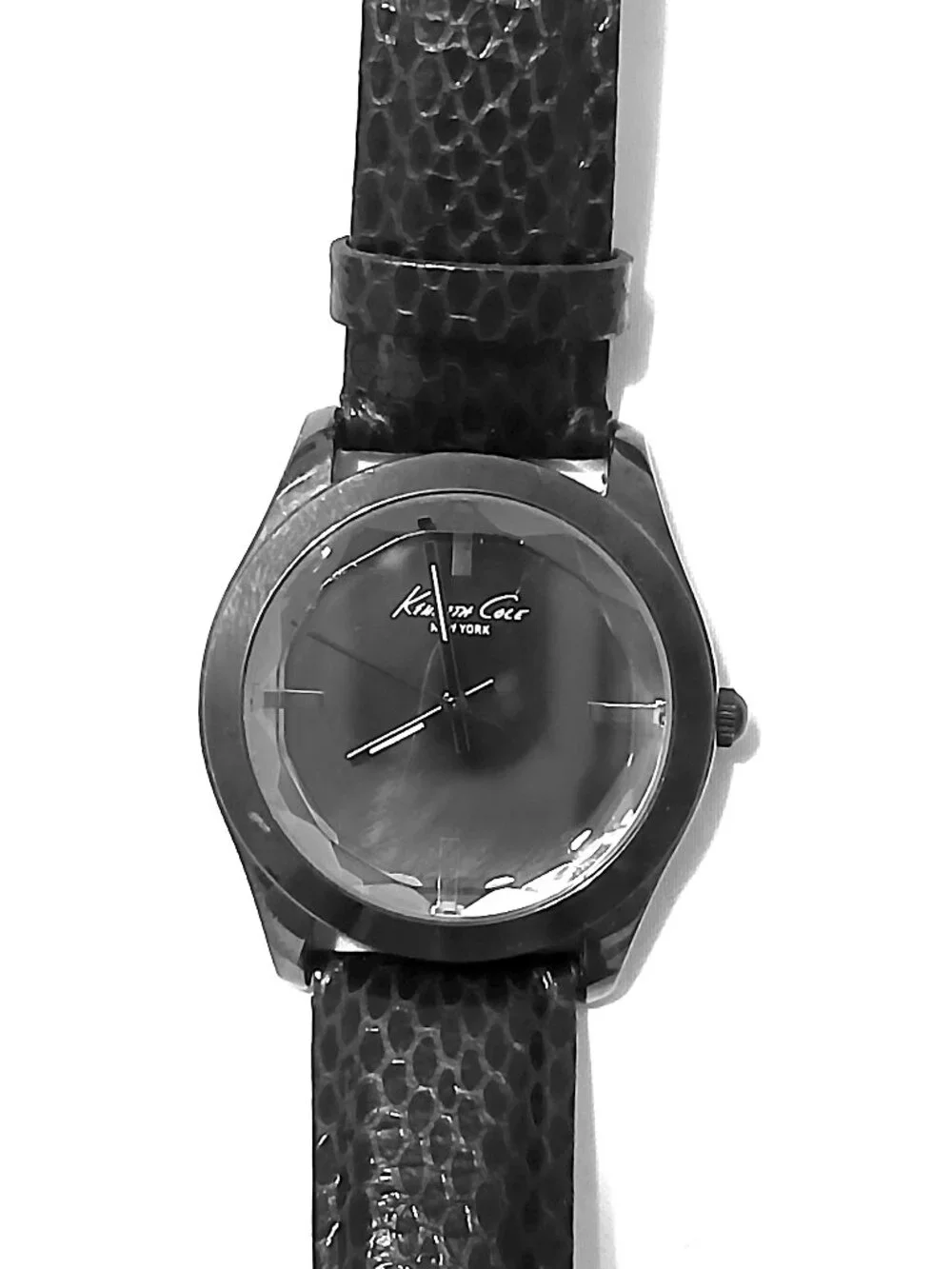 Kenneth Cole pre owned