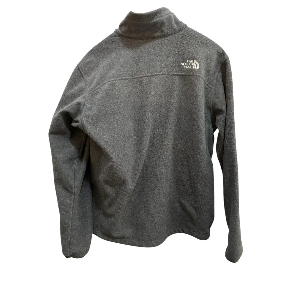 The North Face wrap yourself