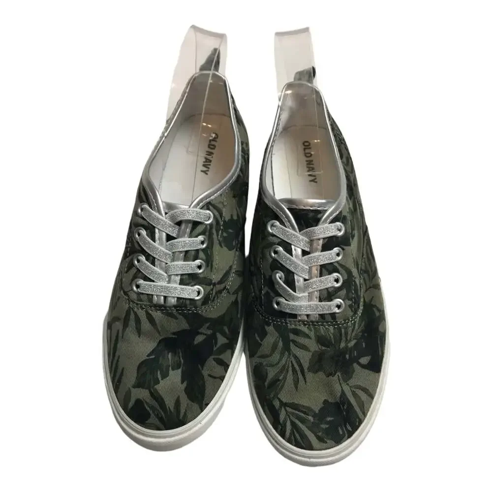 Old Navy detailed have