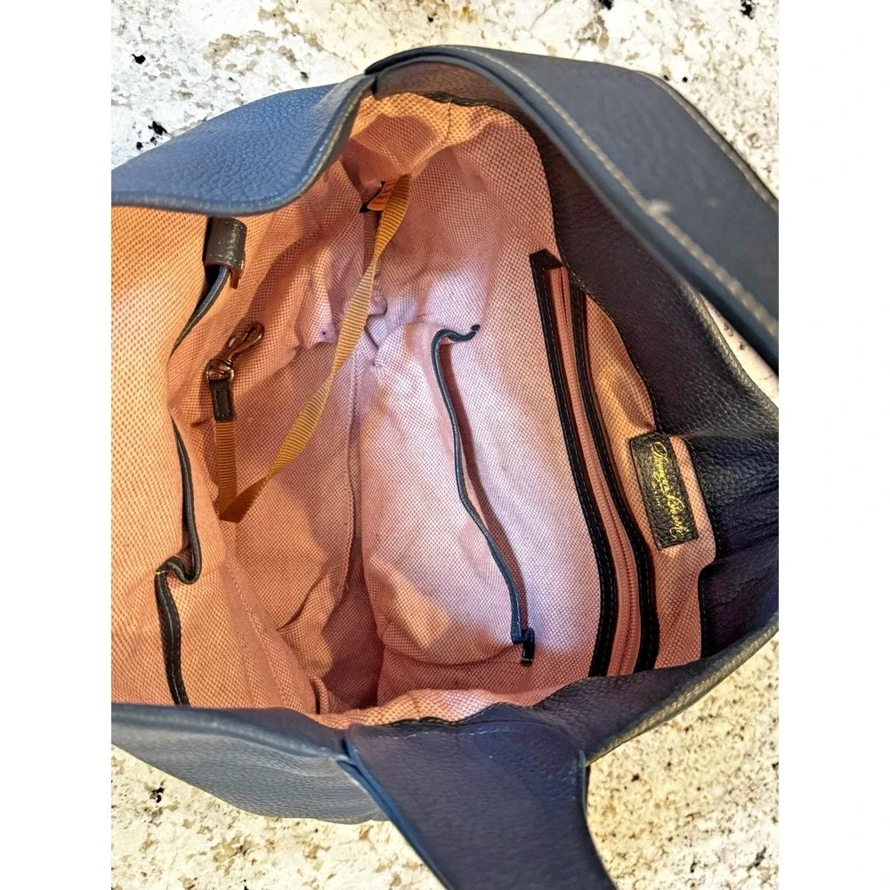Dooney & Bourke almost shoulder