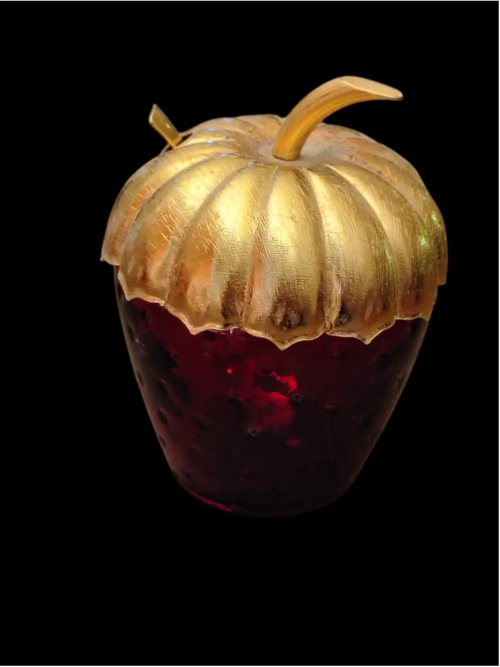 Avon small strawberry