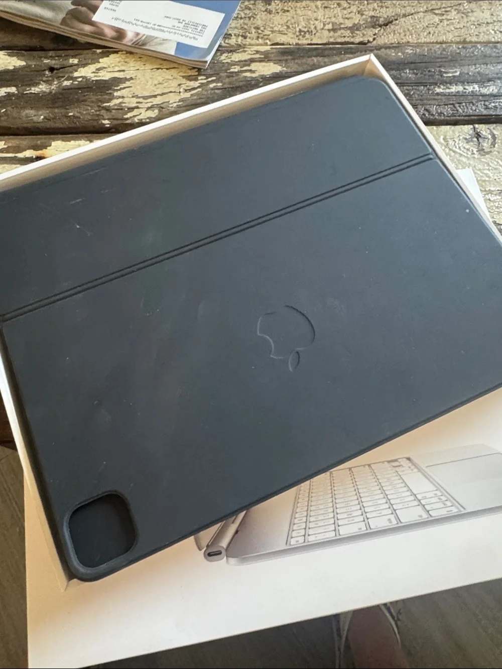 Apple Pro Magic Keyboard for iPad in Black