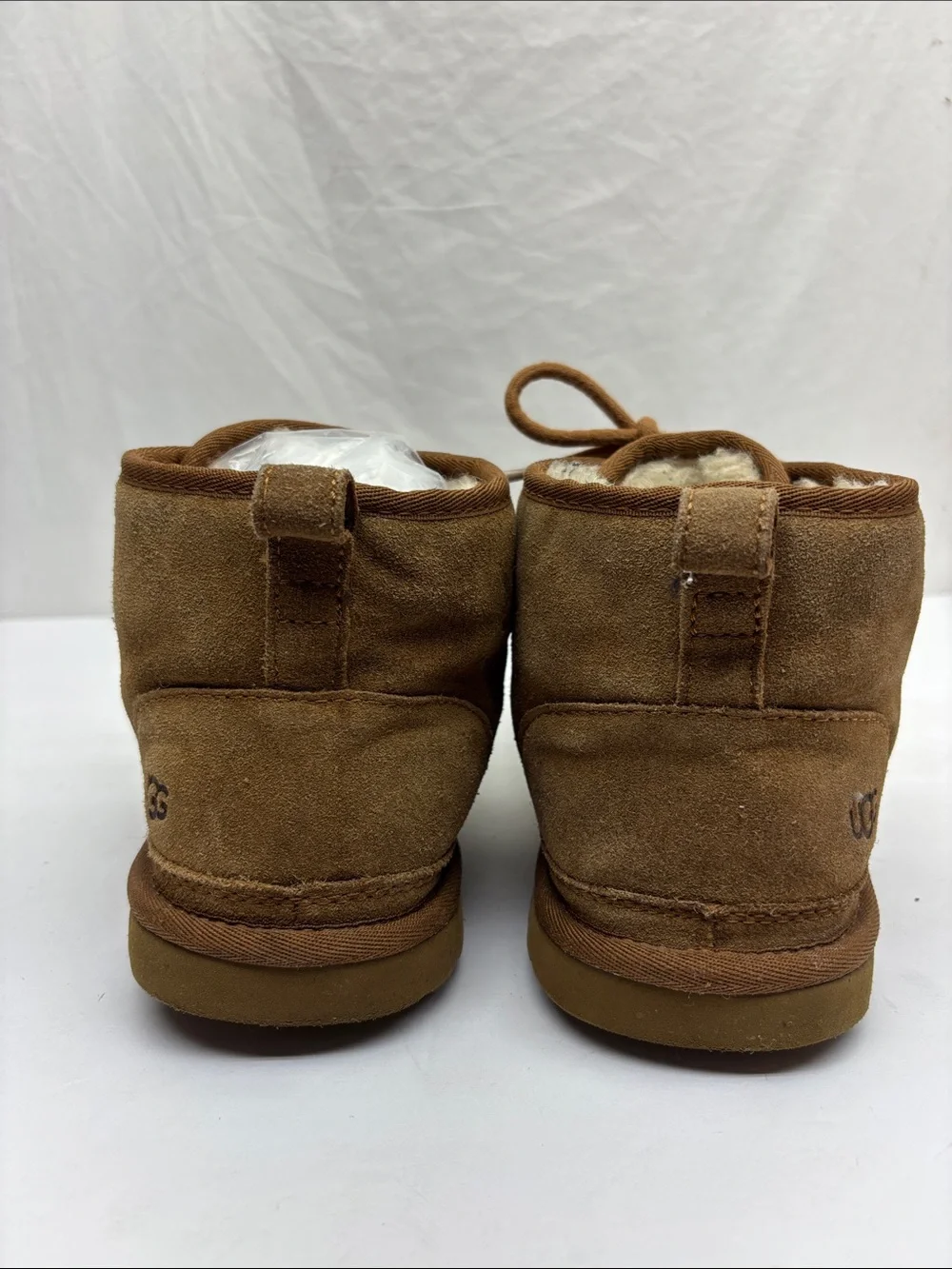 UGG item used