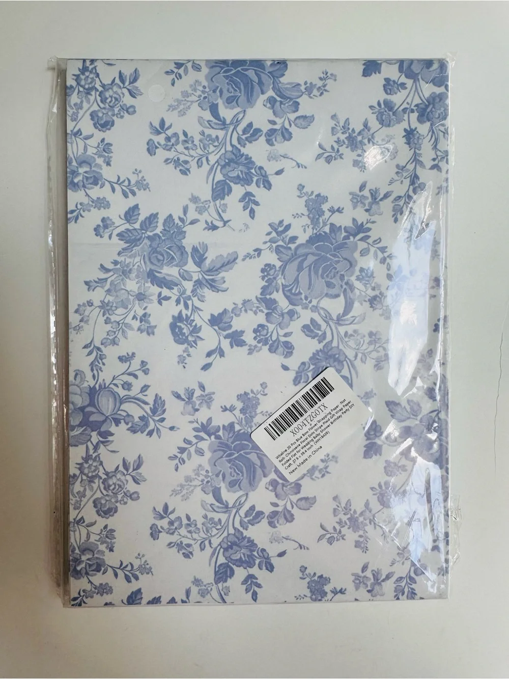 Whaline blue white