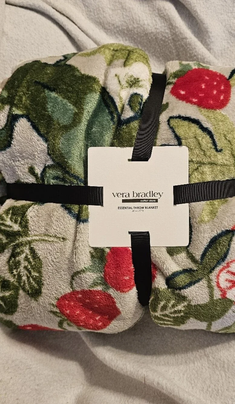 Vera Bradley Frogs And Berries Pumice Throw Blanket