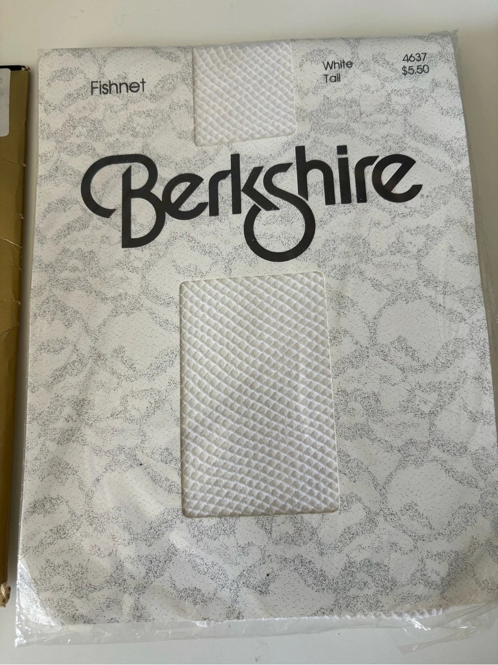 Berkshire white fishnet