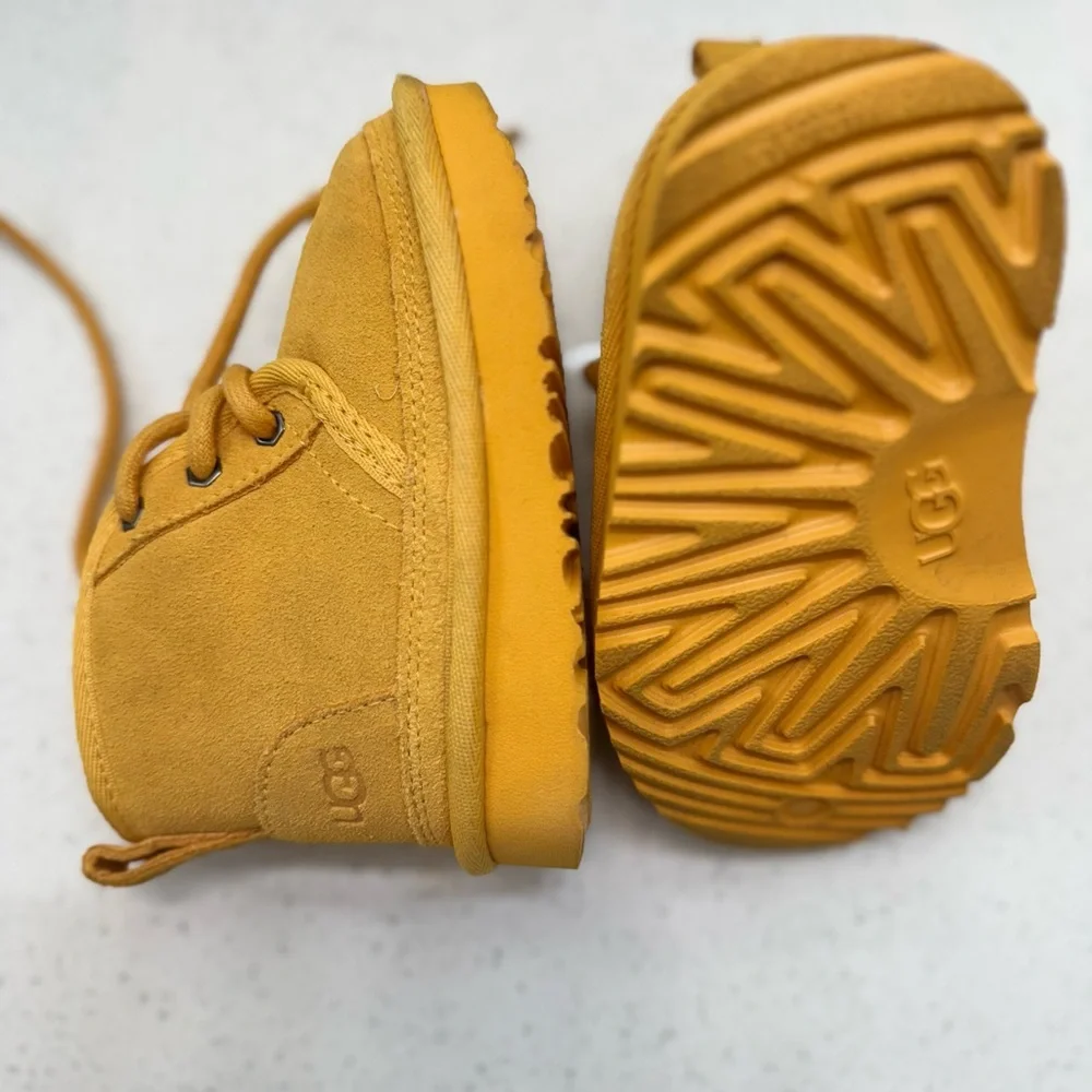 UGG cozy stylish