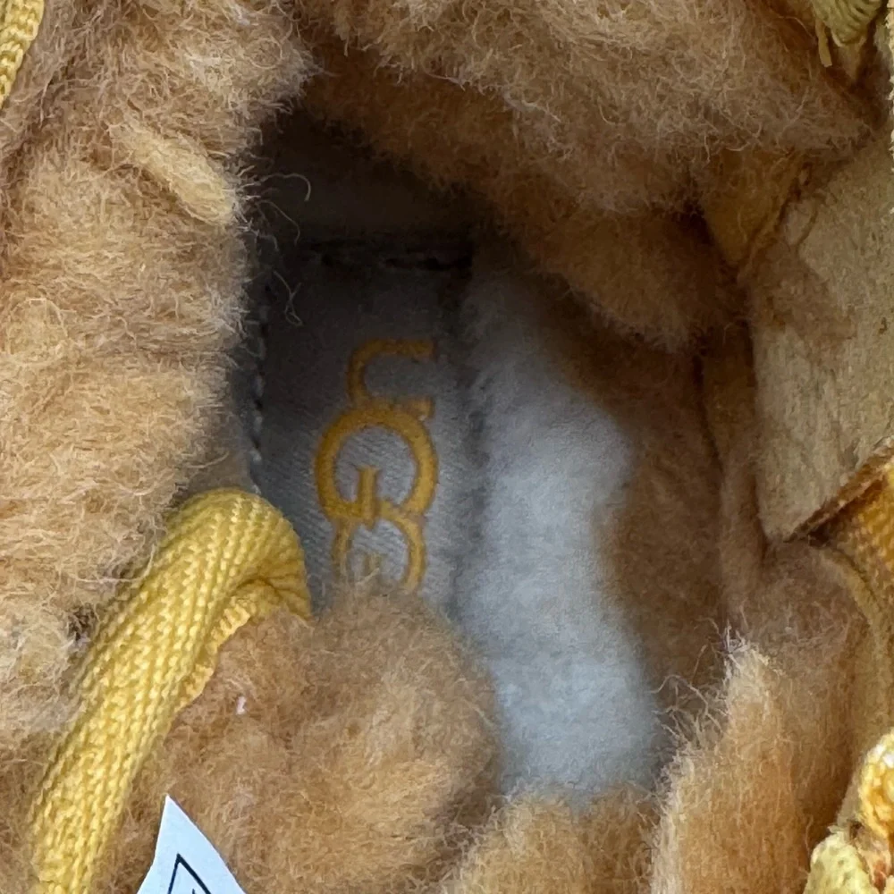 UGG cozy stylish