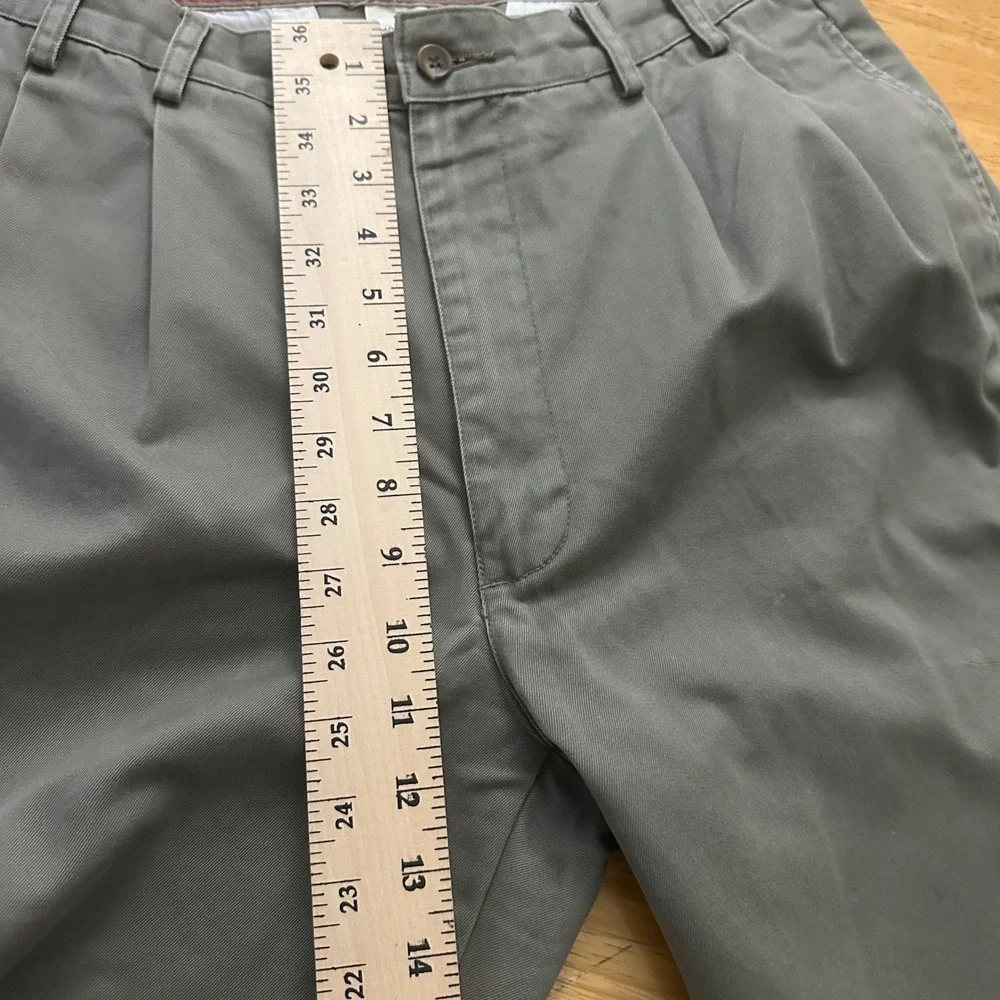 Banana Republic wrinkle look