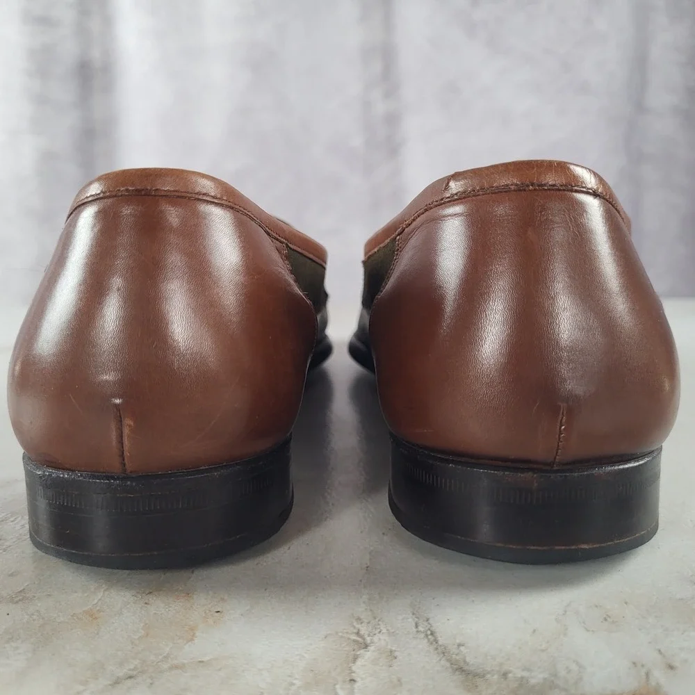 Mezlan gently used