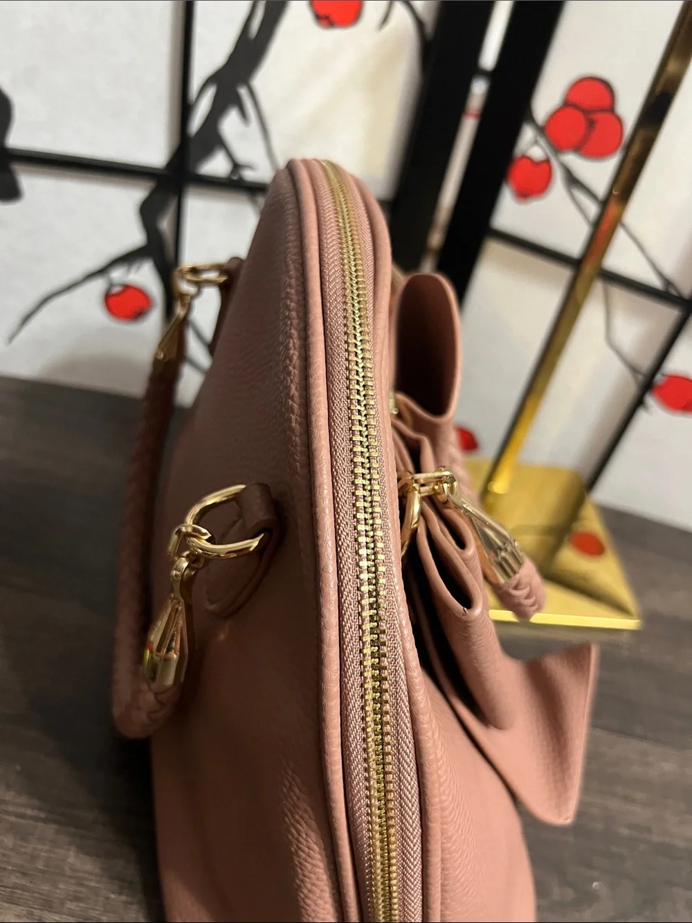Crossi nwot beautiful