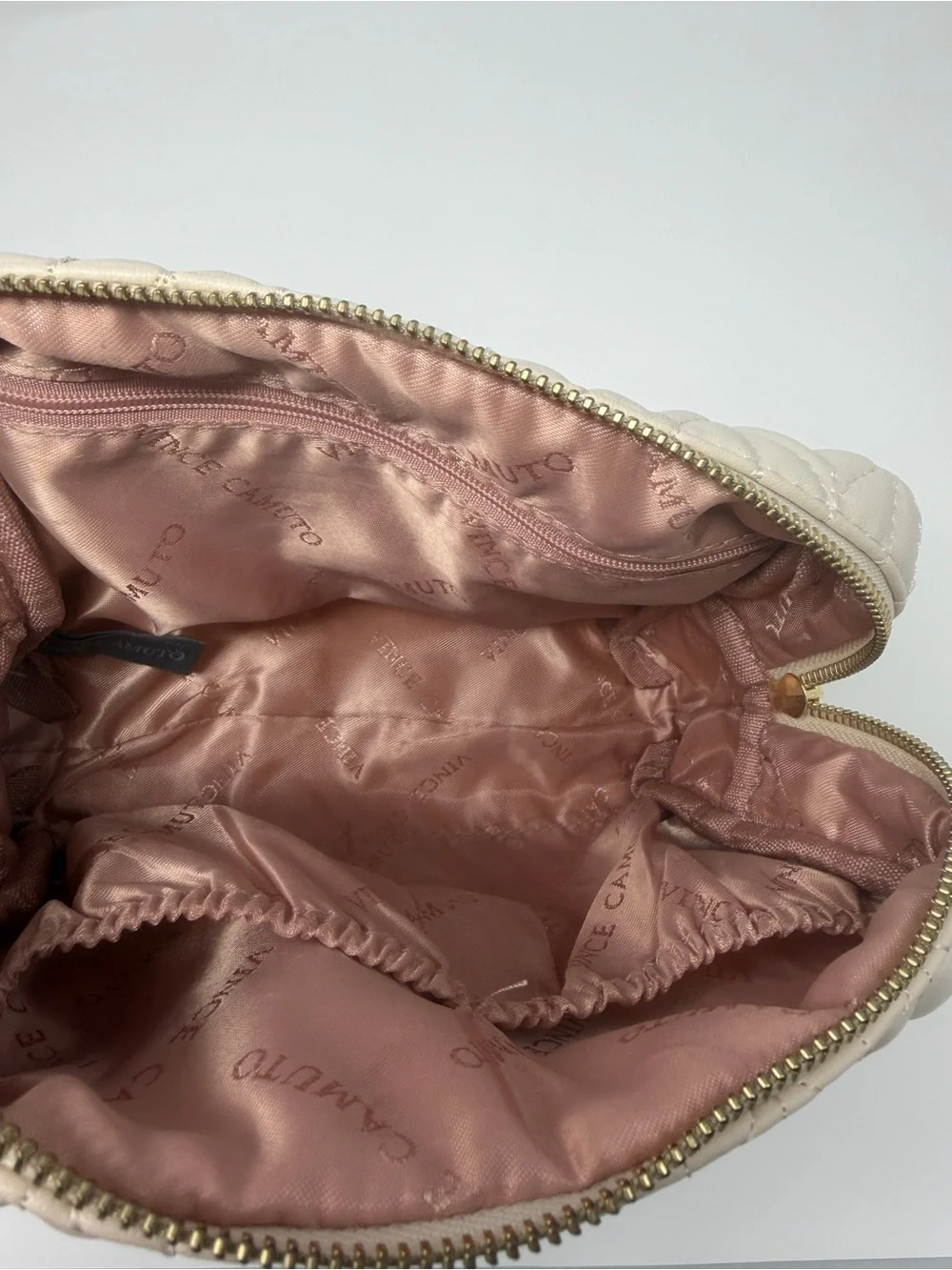 Vince Camuto vince camuto
