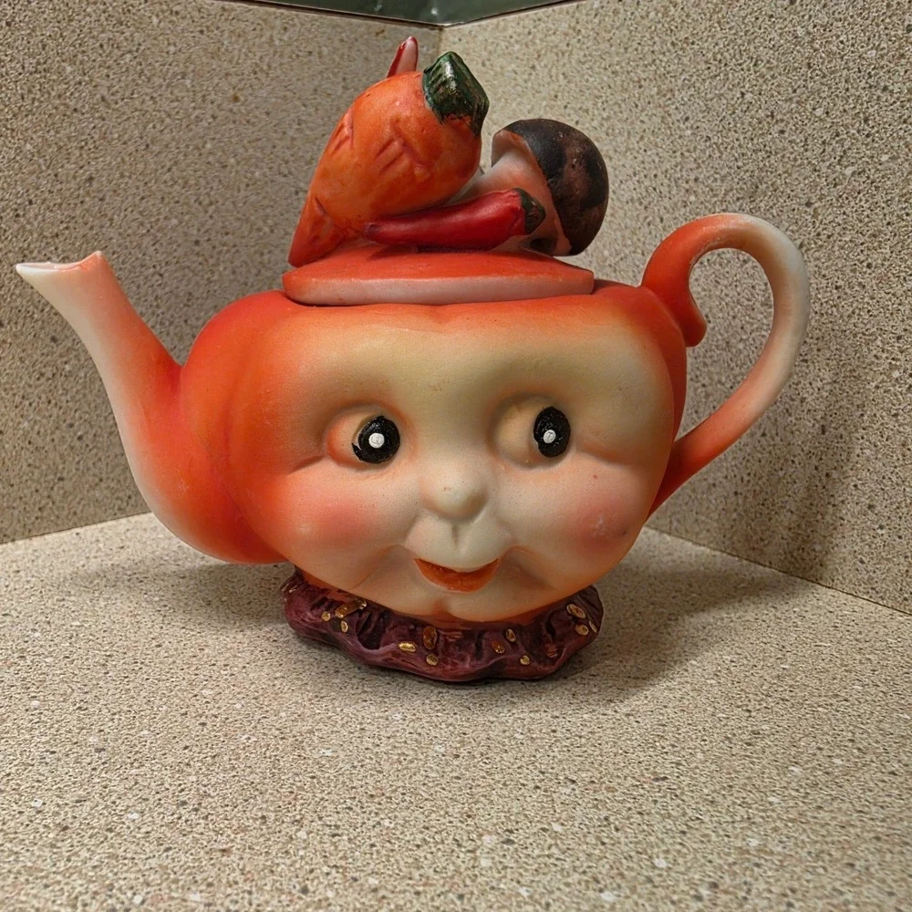 Small Orange Anthropomorphic Teapot Vegetable Face Kitsch Novelty Decor
