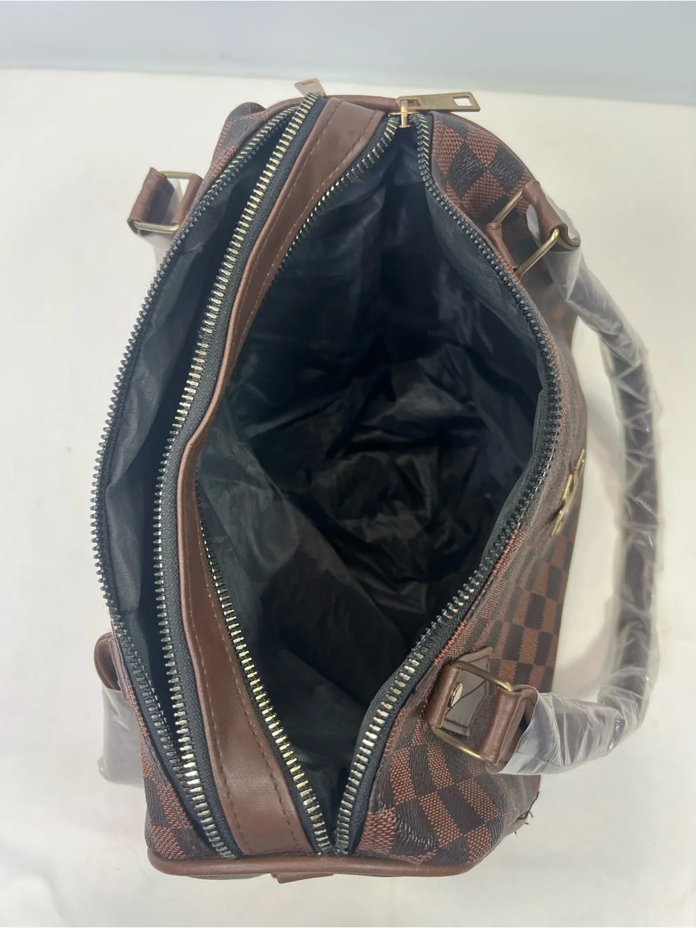 The Unbranded Brand stylish brown
