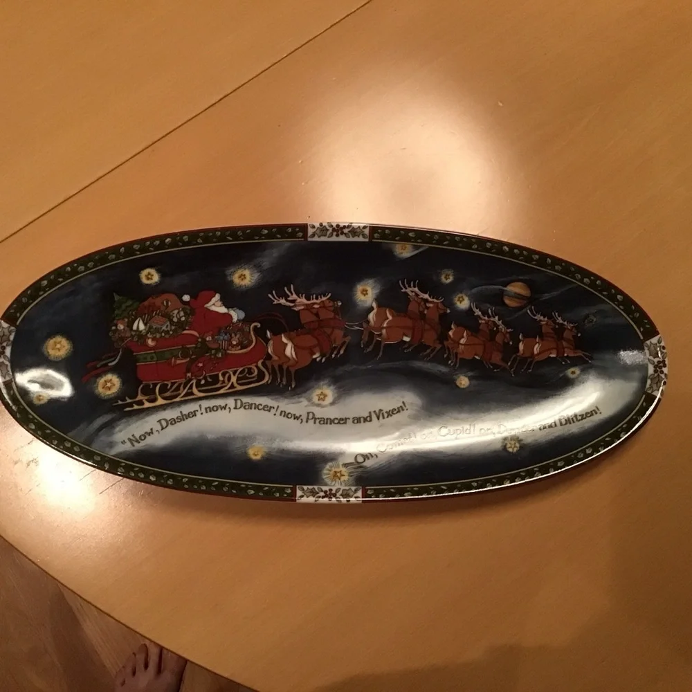 Portmeirion Christmas Story Susan Winget Oval‎ Yule Log Platter Santa Reindeer