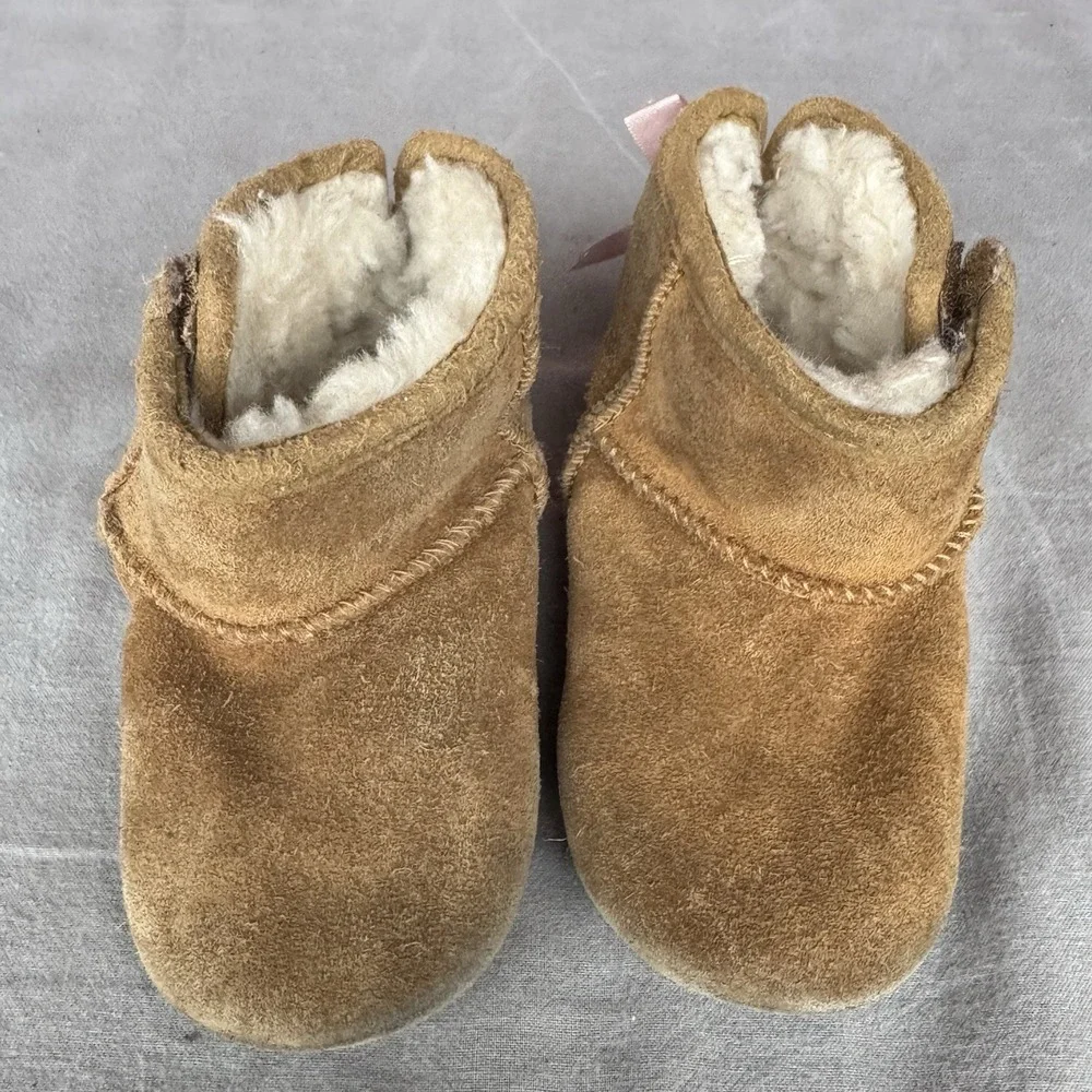 UGG jesse bow