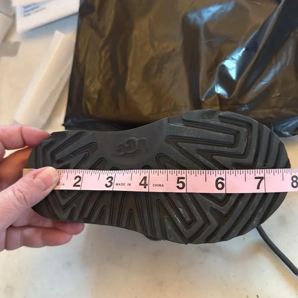 UGG warm soft