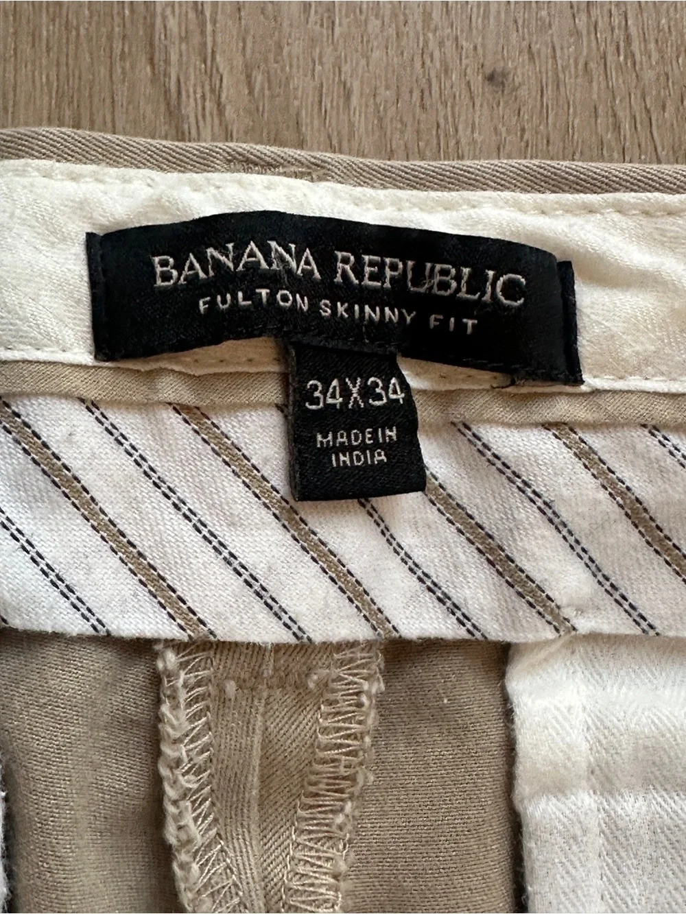 Banana Republic mid leg