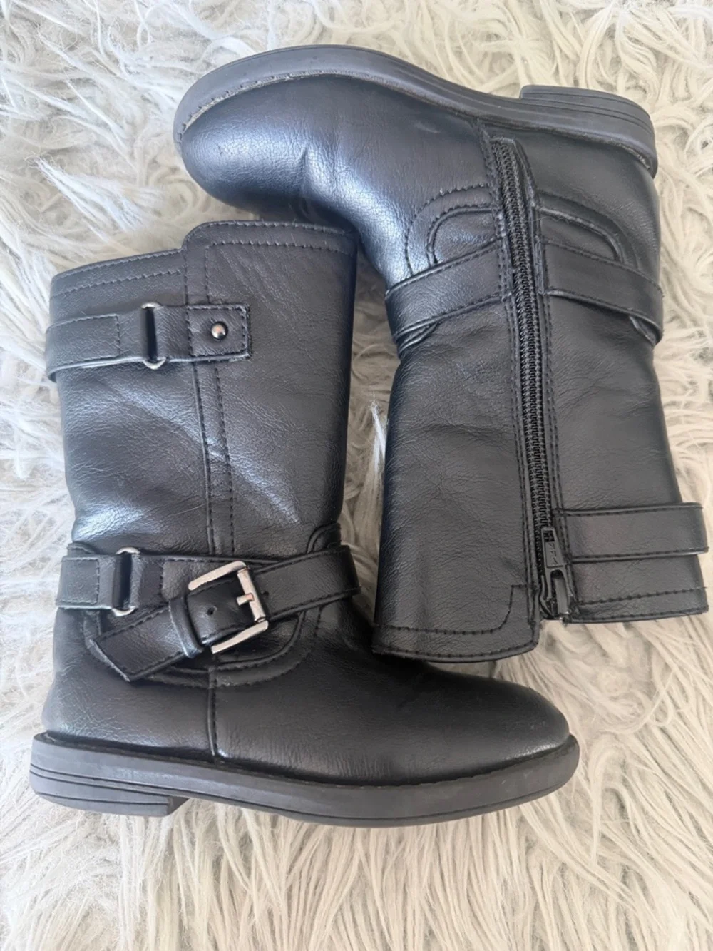 Falls Creek sleek black