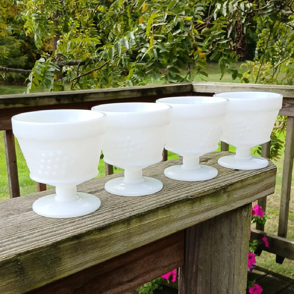 4 Anchor Hocking Milk Glass Sherbert Dessert Ice Cream Cups