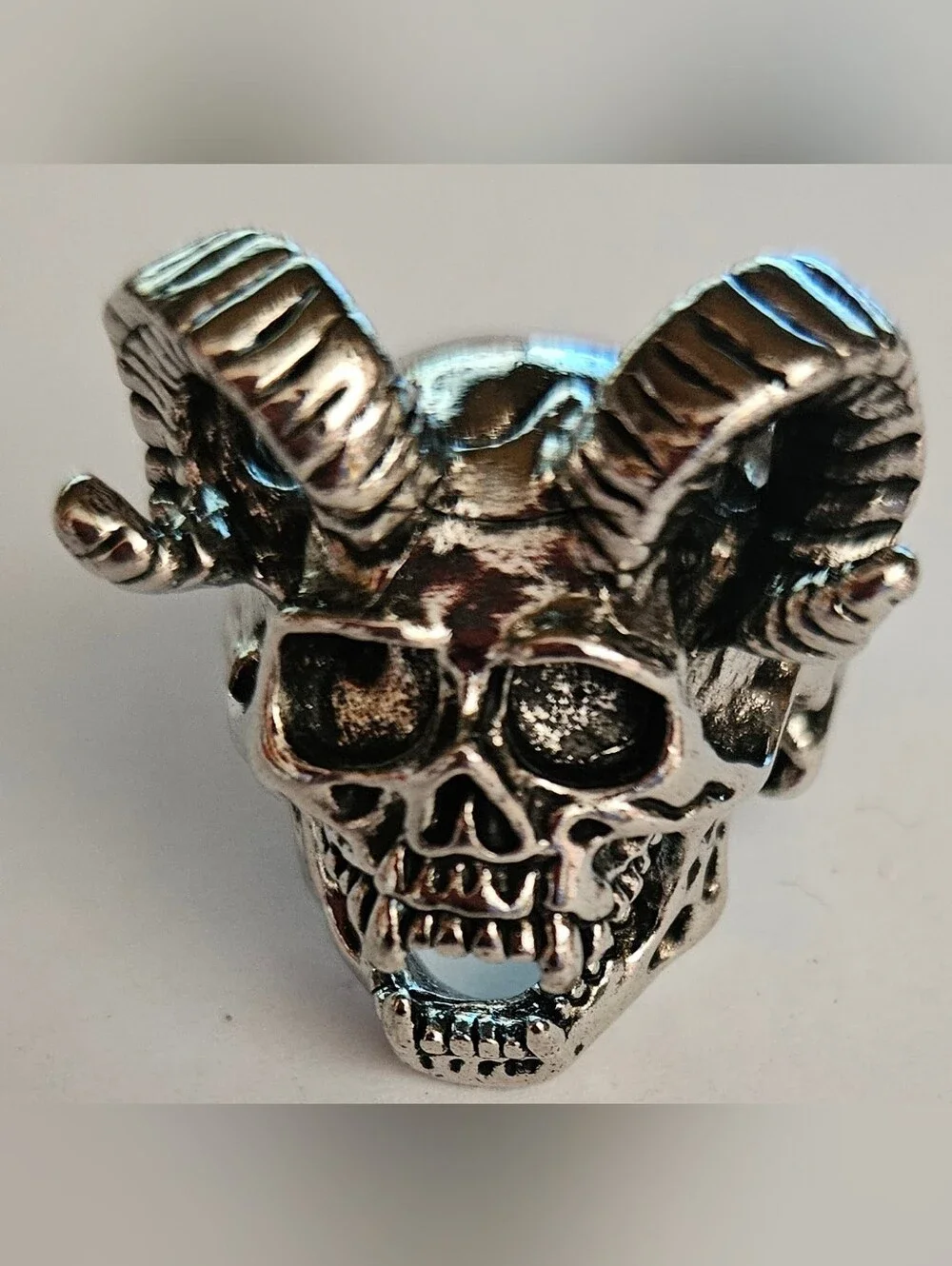 N/A bold silver