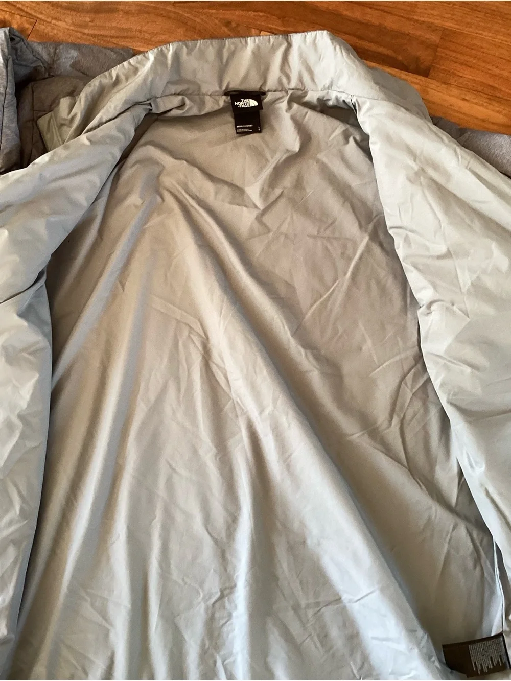 The North Face Men's Light Gray Quilted Puffer Jacket