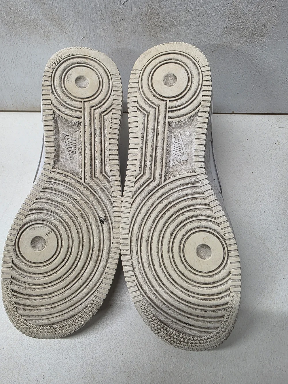 Nike see pictures