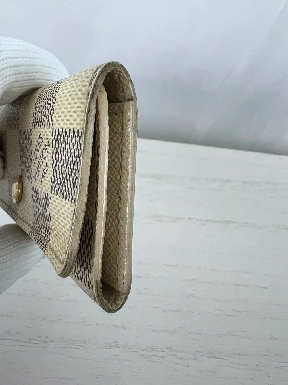 Louis Vuitton Damier Azur 4 Key Ring Holder