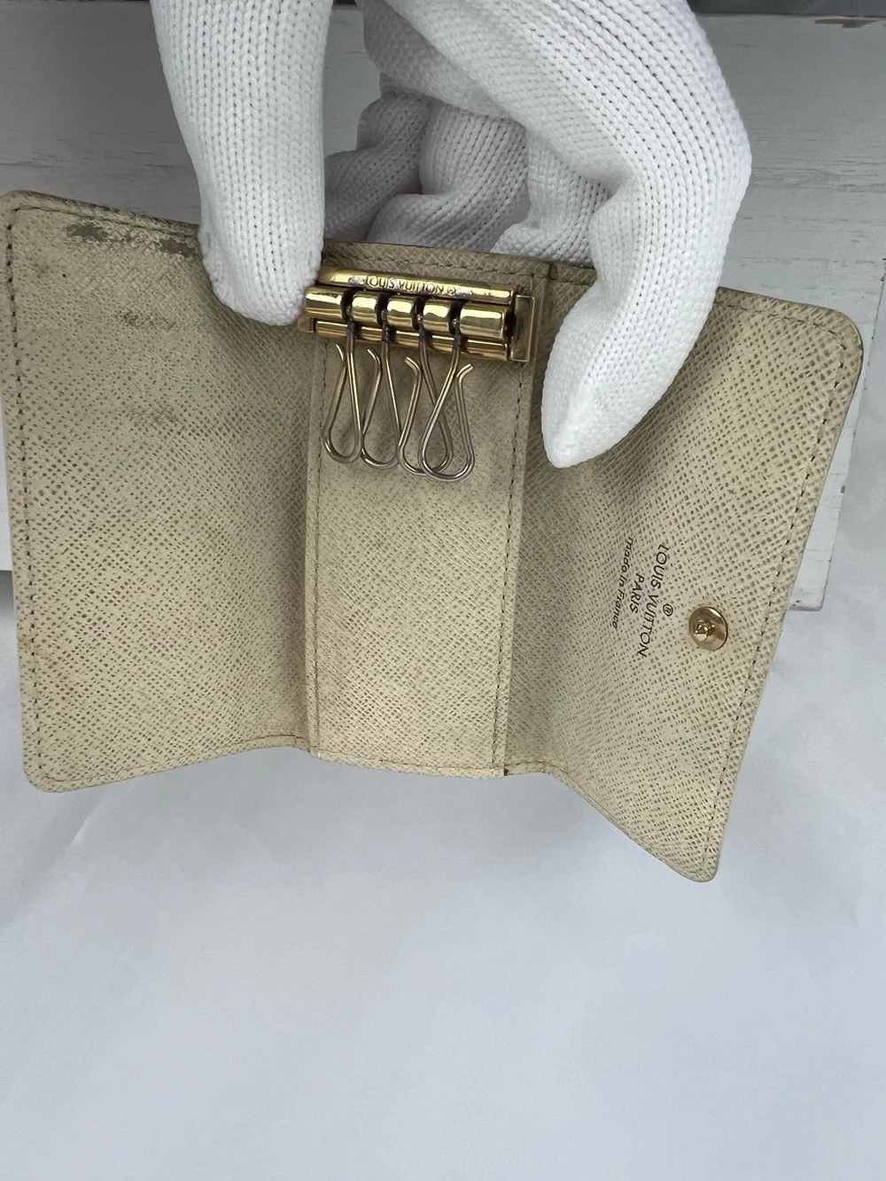 Louis Vuitton Damier Azur 4 Key Ring Holder