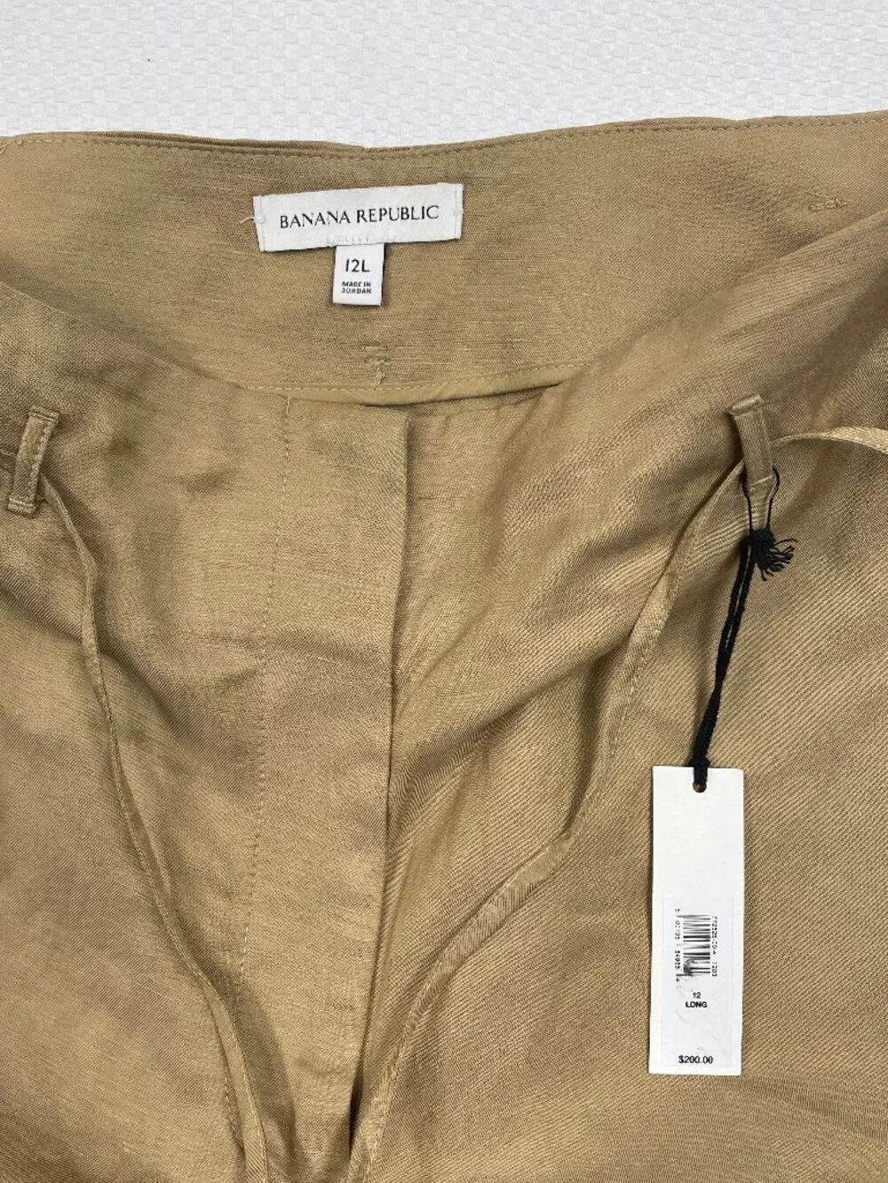 Banana Republic please wear will