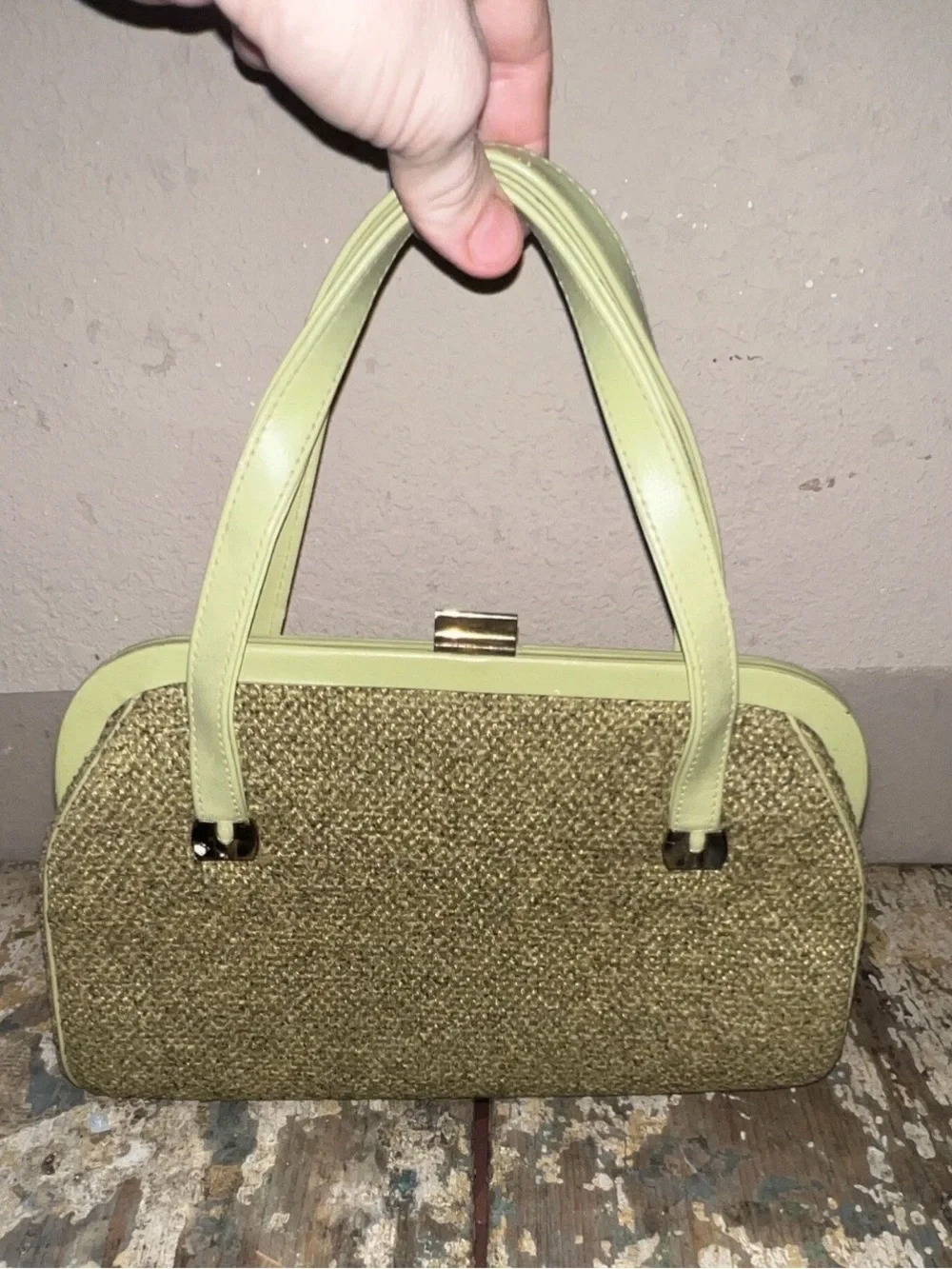 N/A chic olive
