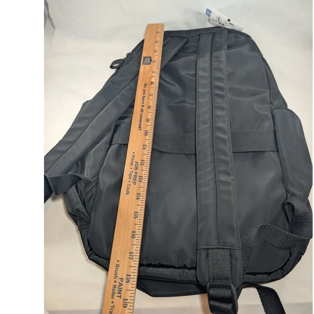 GOAT USA Black Backpack Laptop Sleeve Luggage Strap GU-2015 NWT