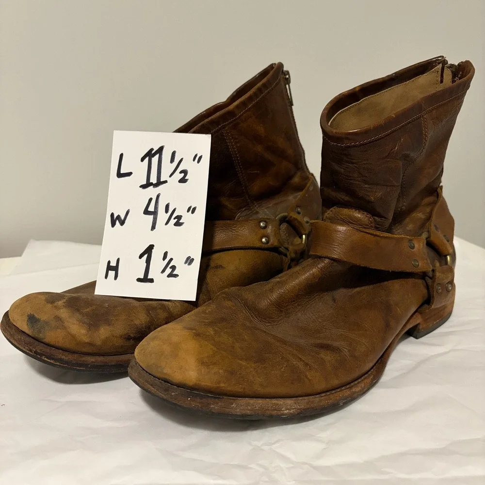 Frye these harness