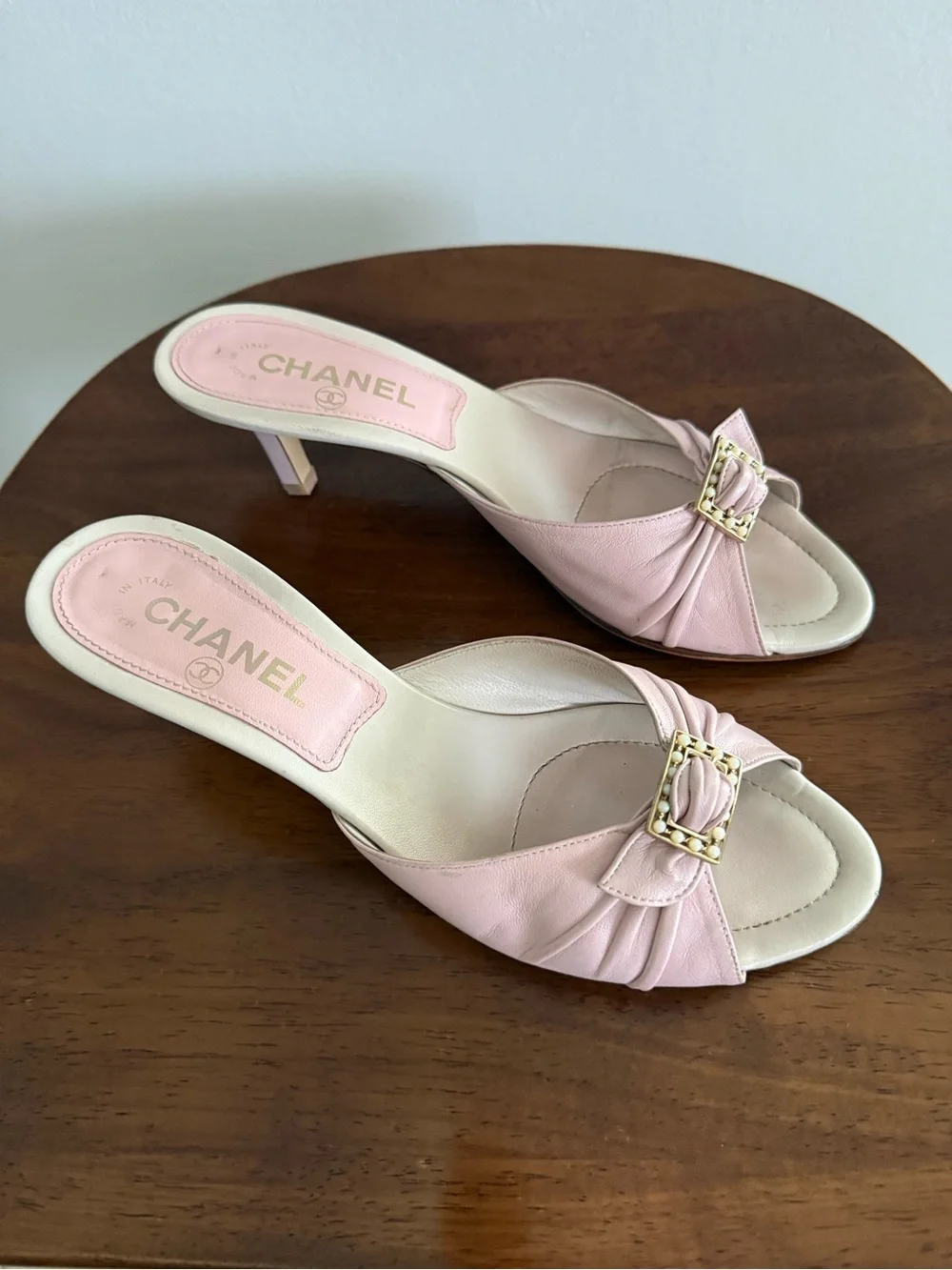 CHANEL vintage soft