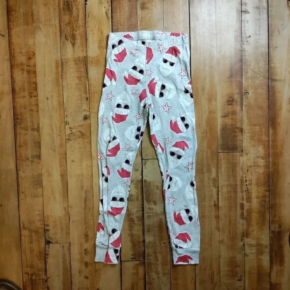 Place size pajamas