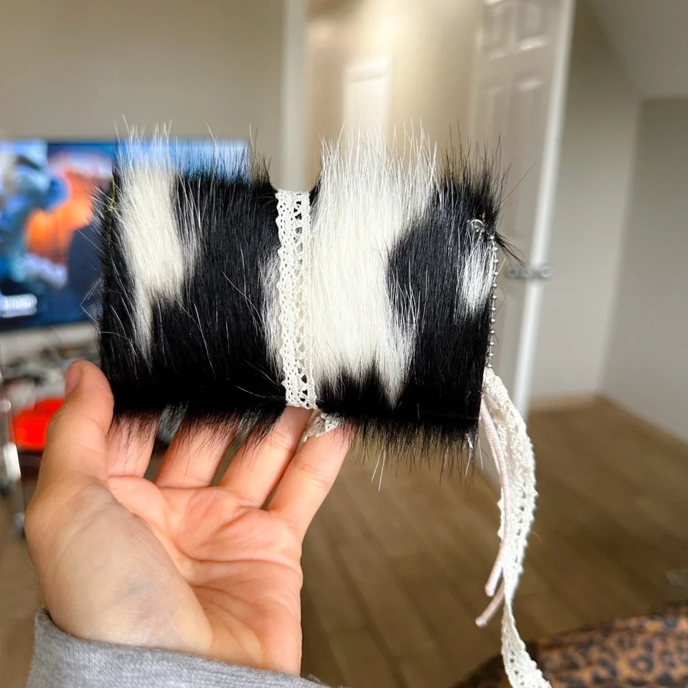 N/A chic black