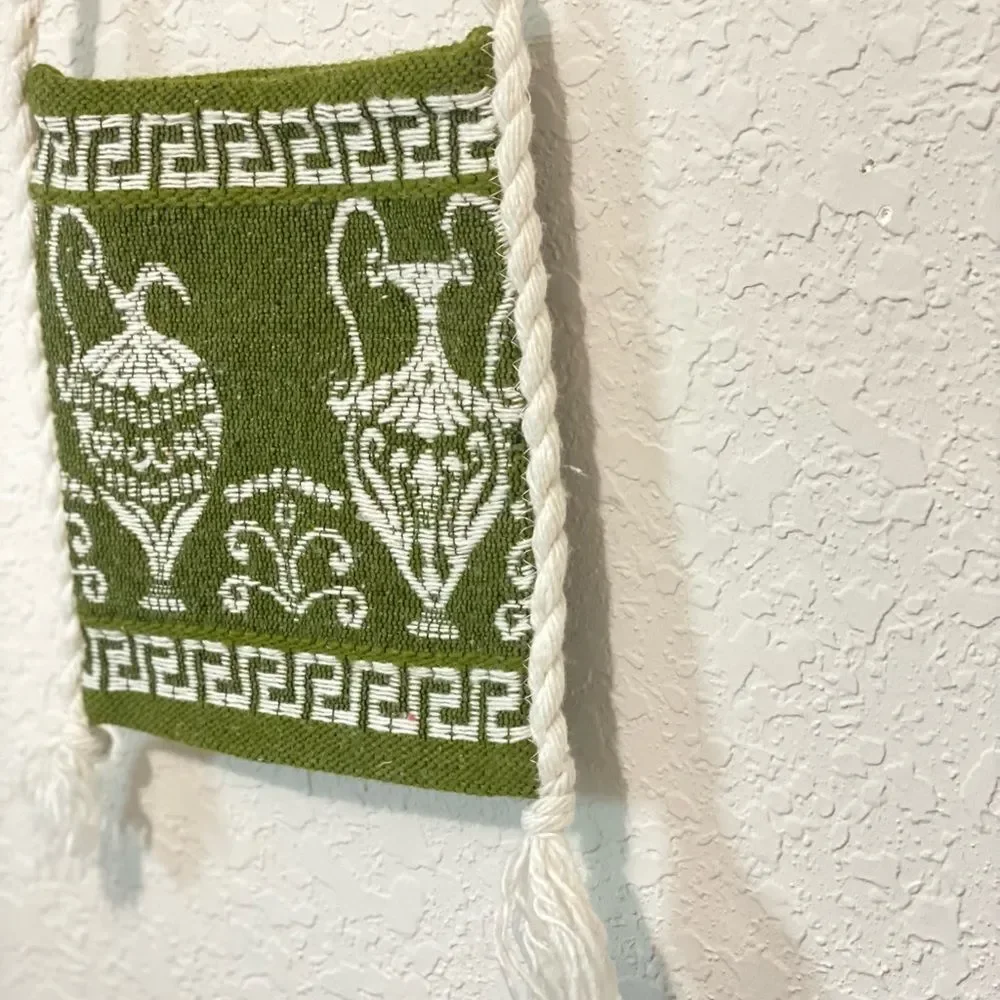 Unbranded ethnic greek