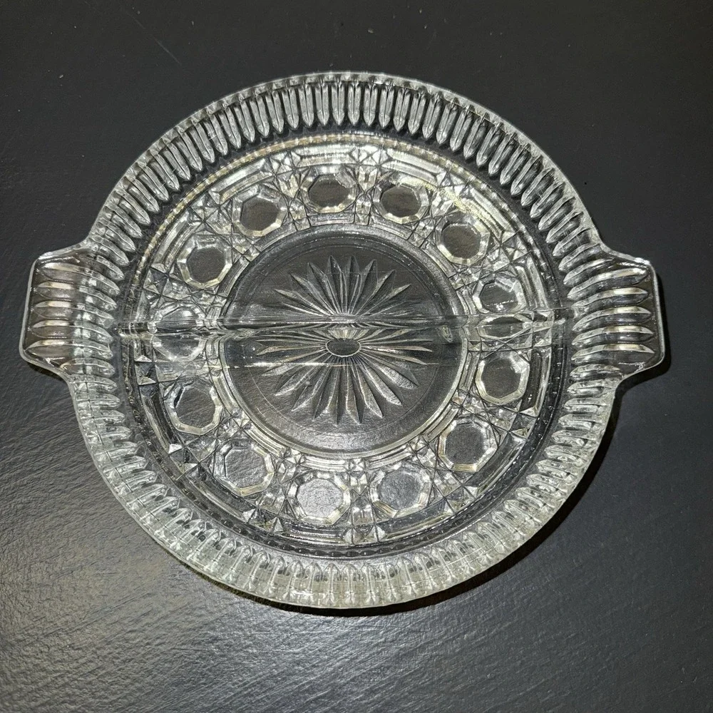 Federal Glass Windsor Button & Cane Divided Relish Dish Vintage 1970's‎