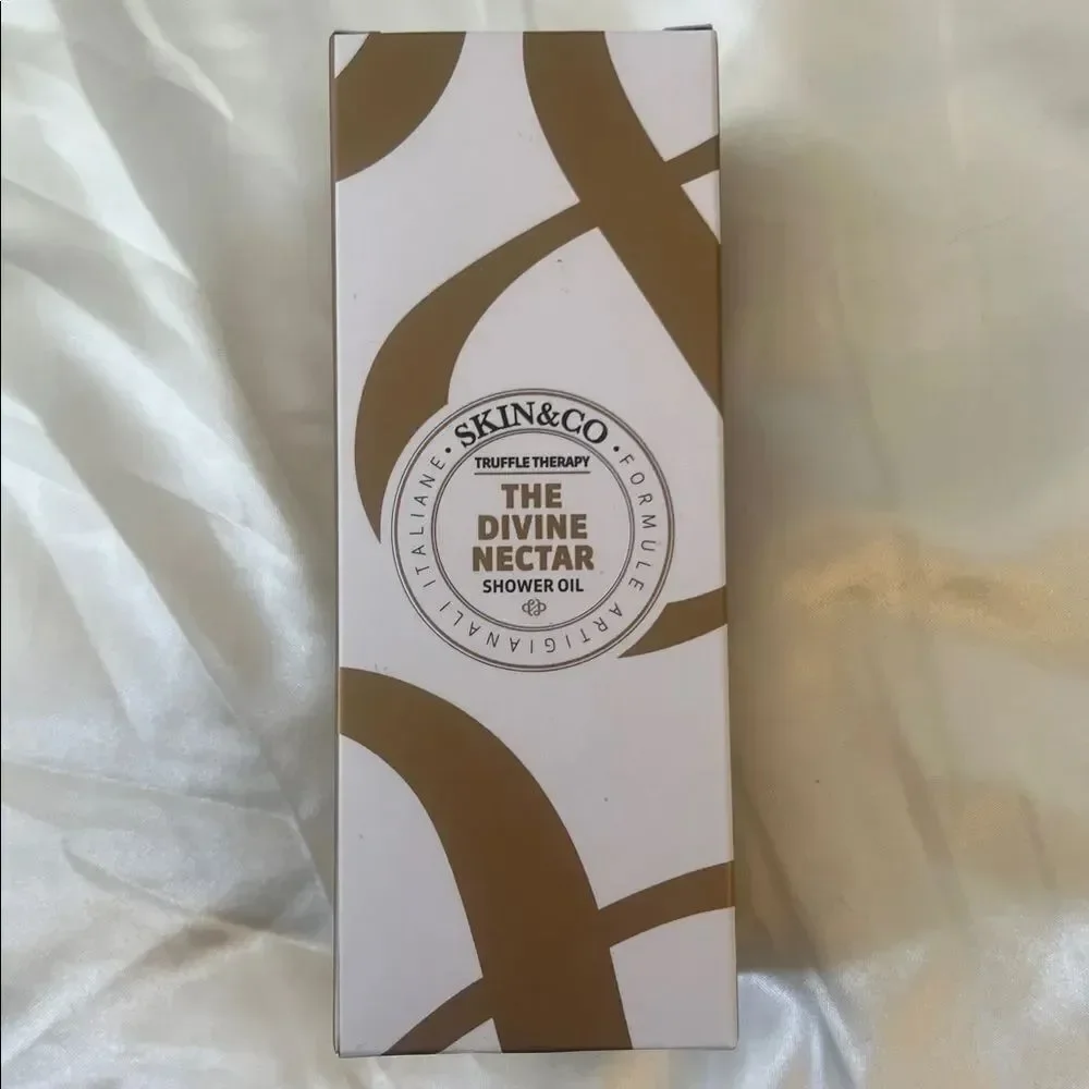 Skin & Co The Divine Nectar Shower Oil - NIB