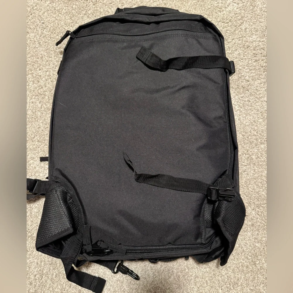 Advantage Wear & Gear this versatile