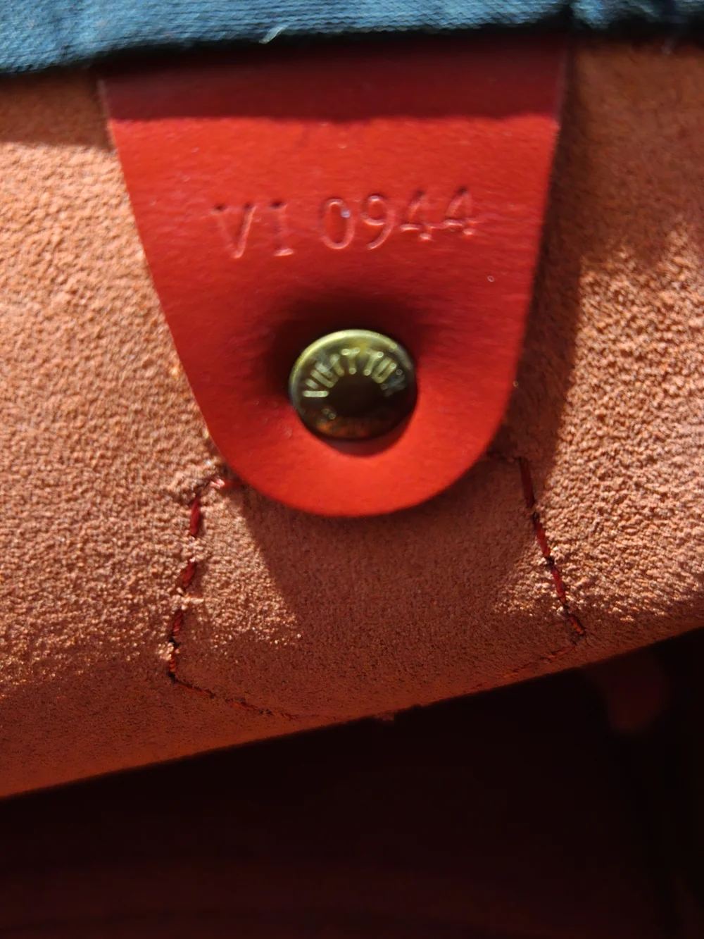 Vintage 1994 Louis Vuitton Castilian Red Epi Leather Speedy 25