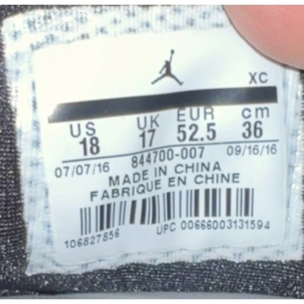 Jordan 25n12 air