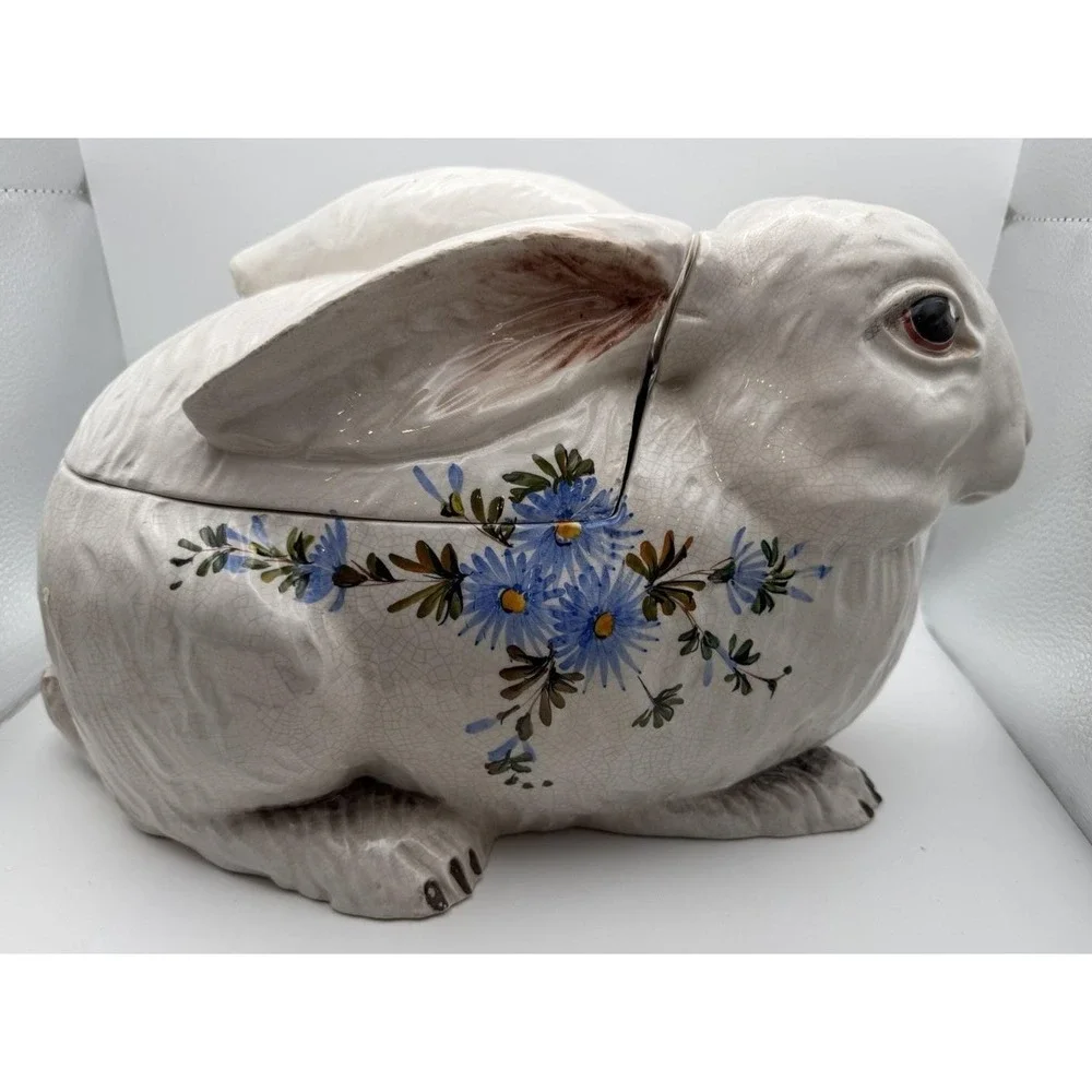 Vintage Bassano Italy Bunny Rabbit Tureen Majolica Floral Easter Centerpiece 12