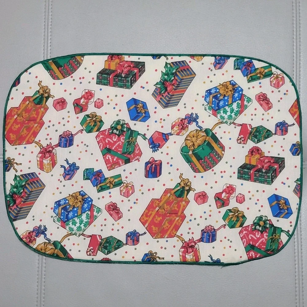 The Unbranded Brand placemats thoughtful 25