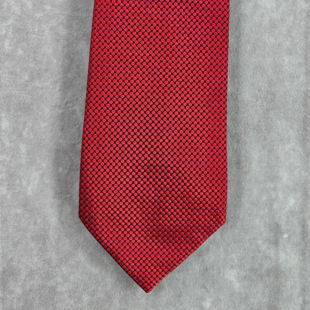 Geoffrey Beene Extra Long Red Black Geometric 100% Silk Men's Neck Tie Executive